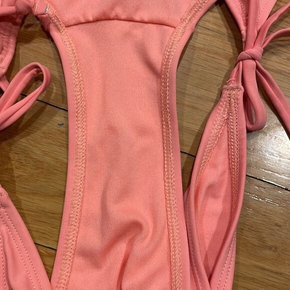 PEYTON AND PARKER - XL coral escape bottoms new with tag - Picture 2 of 4